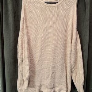 Old Navy Cream Crewneck Knit Sweater